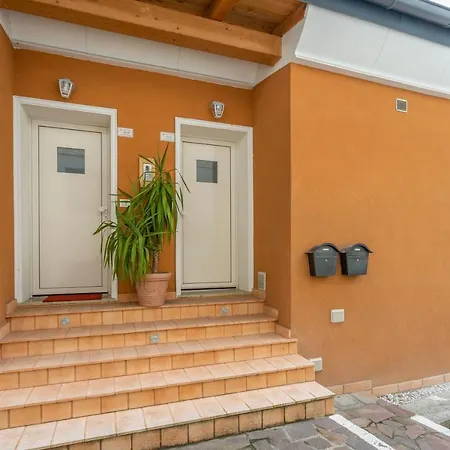 Halte Rothe Haus Charming Flat Apartmán *